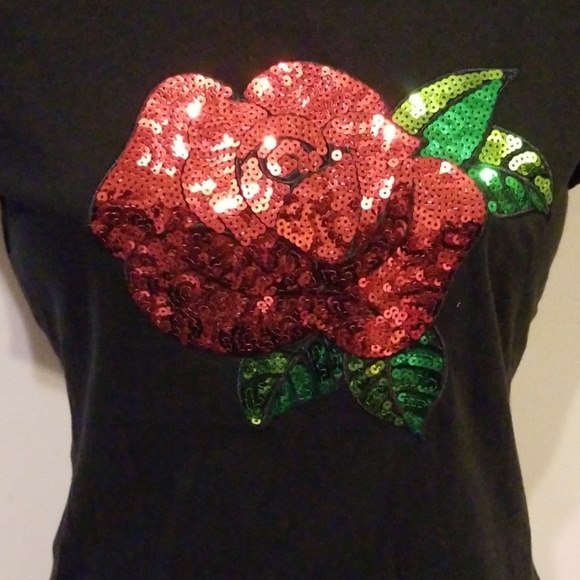 Guess - Picture 2 of 5